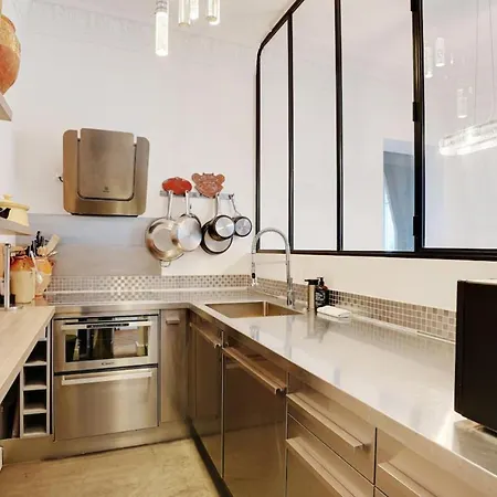 Chic Avec Vue - Montorgueil باريس